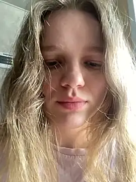 -MimmiLissa- online show from July 20, 2026, 12:18 pm