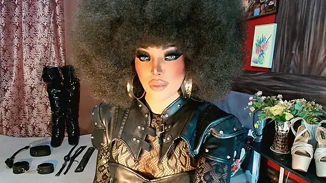 trixxielicious online show from February 14, 2026, 12:40 am