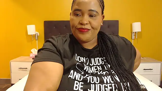 Snapshot of zandile chatting on April 30, 2026, 11:16 am zandile online show from April 30, 2026, 11:16 am