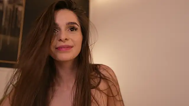 DoviaClaire online show from February 19, 2025, 6:55 am