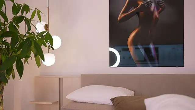 DoviaClaire online show from November 10, 2025, 7:40 am