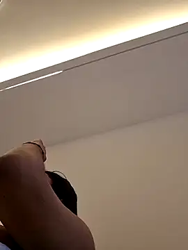 Shantal Lovee online show from March 10, 2026, 6:35 pm