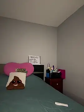 Sammy pink online show from March 4, 2025, 1:55 am