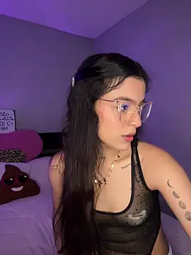 Sammy pink online show from March 19, 2025, 12:04 am