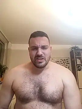 Snapshot of PowerToes chatting on December 13, 2025, 7:53 pm PowerToes online show from December 13, 2025, 7:53 pm