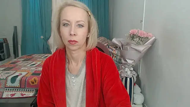 Snapshot of LuxuryNika chatting on October 8, 2025, 10:46 am LuxuryNika online show from October 8, 2025, 10:46 am