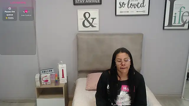 valevicious online show from November 24, 2025, 7:02 pm