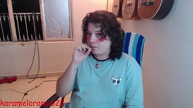 Snapshot of Smoke_trip_Alicia chatting on September 17, 2025, 3:52 am Smoke trip Alicia online show from September 17, 2025, 3:52 am