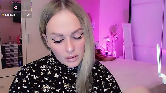 Snapshot of Libby_Nora chatting on April 23, 2026, 8:57 am Libby Nora online show from April 23, 2026, 8:57 am