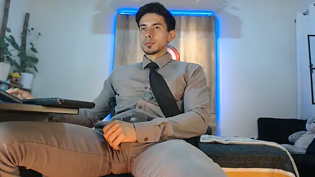 Andrew 4  online show from February 20, 2026, 1:57 am