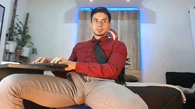 Andrew 4  online show from April 23, 2026, 6:25 am