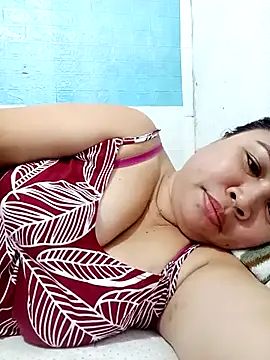 Snapshot of XXLorie_02 chatting on February 14, 2026, 11:56 pm XXLorie 02 online show from February 14, 2026, 11:56 pm