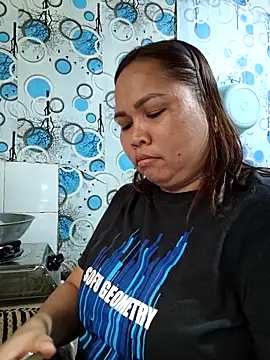 Snapshot of XXLorie_02 chatting on March 20, 2026, 9:25 am XXLorie 02 online show from March 20, 2026, 9:25 am