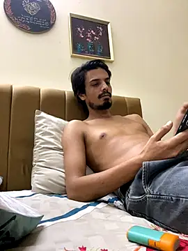 Snapshot of Talha266 chatting on October 29, 2025, 2:36 am Talha266 online show from October 29, 2025, 2:36 am