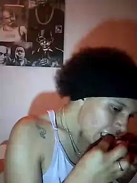 LUNAdeMARTE online show from December 7, 2024, 3:04 am