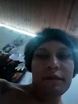 LUNAdeMARTE online show from February 4, 2025, 2:39 am