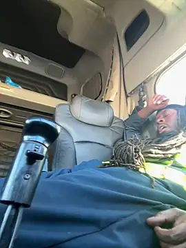 Snapshot of blue5455 chatting on March 2, 2025, 9:32 pm blue5455 online show from March 2, 2025, 9:32 pm