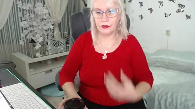 Ghertrude52 online show from March 2, 2026, 5:19 am