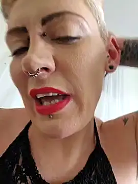 PinkTheHawk online show from December 8, 2024, 2:07 am