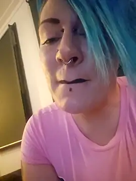 PinkTheHawk online show from April 12, 2026, 8:41 am