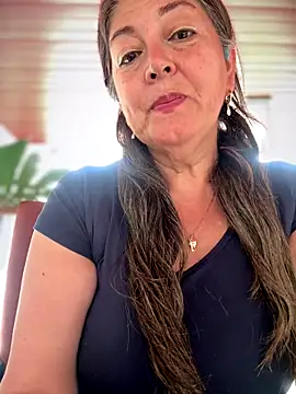 emma tour online show from December 22, 2025, 5:10 pm