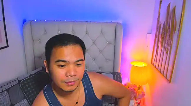 AsianZero online show from February 11, 2025, 8:20 pm