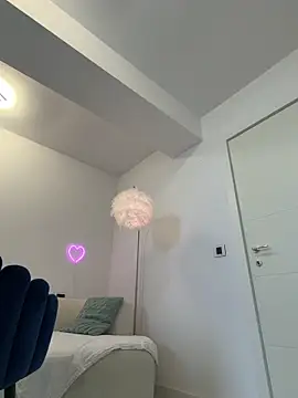 Snapshot of Rileysim88 chatting on February 21, 2026, 9:54 am Rileysim88 online show from February 21, 2026, 9:54 am