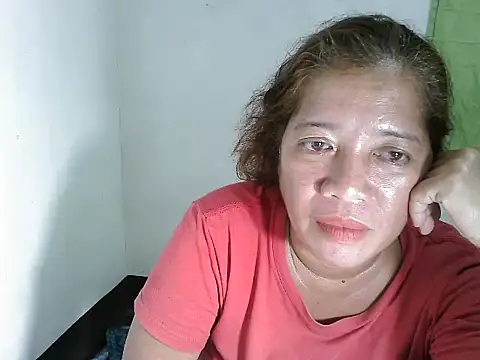 wethornypussy4u online show from February 15, 2025, 1:27 pm