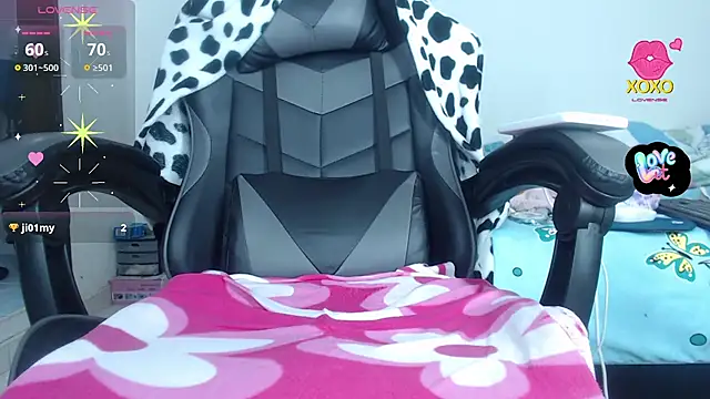 sandylau online show from March 9, 2025, 3:32 am