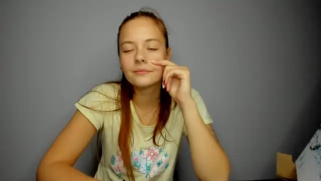 Snapshot of why_again_me chatting on December 6, 2024, 5:22 pm why again me online show from December 6, 2024, 5:22 pm