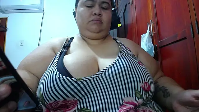 Snapshot of hotlesby4uxxx chatting on April 23, 2026, 1:57 pm hotlesby4uxxx online show from April 23, 2026, 1:57 pm