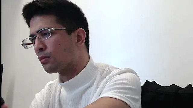 Snapshot of SebastianReiss chatting on March 2, 2025, 5:23 am SebastianReiss online show from March 2, 2025, 5:23 am