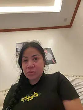 Tightwetholesxx online show from March 28, 2026, 4:34 am