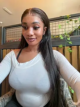 Snapshot of __Nessa__ chatting on June 26, 2026, 11:36 am Nessa online show from June 26, 2026, 11:36 am
