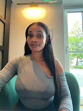 Snapshot of __Nessa__ chatting on July 18, 2026, 11:36 am Nessa online show from July 18, 2026, 11:36 am