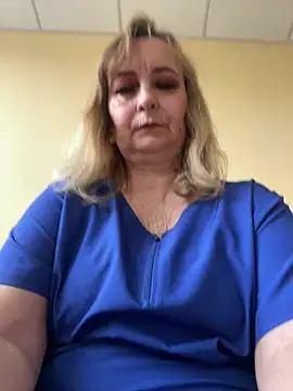 Irina2909xh online show from April 9, 2026, 8:42 am