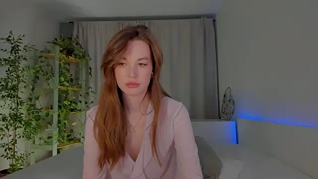 Masha 01 online show from November 18, 2025, 3:16 pm