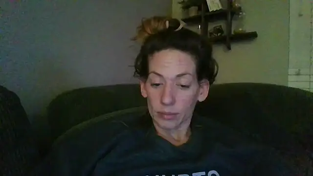 Snapshot of RhodesXO chatting on February 24, 2026, 1:25 am RhodesXO online show from February 24, 2026, 1:25 am