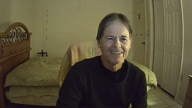 nakeedcowboi65 online show from February 4, 2026, 11:16 am