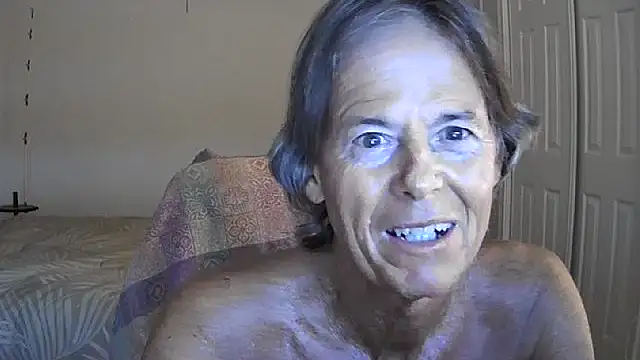 Snapshot of nakeedcowboi65 chatting on June 26, 2026, 12:04 am nakeedcowboi65 online show from June 26, 2026, 12:04 am