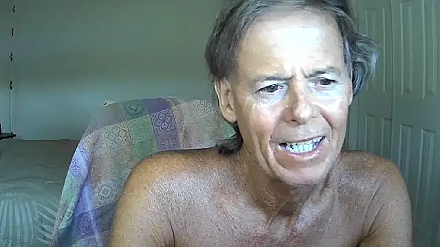 Snapshot of nakeedcowboi65 chatting on July 9, 2026, 11:42 pm nakeedcowboi65 online show from July 9, 2026, 11:42 pm