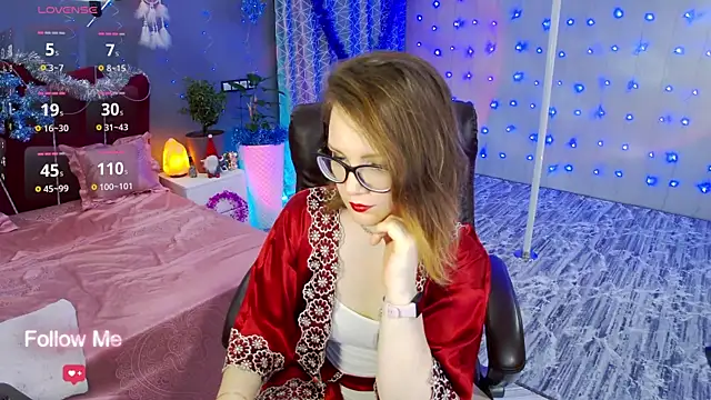 AngelaWhiti online show from December 16, 2024, 4:16 pm