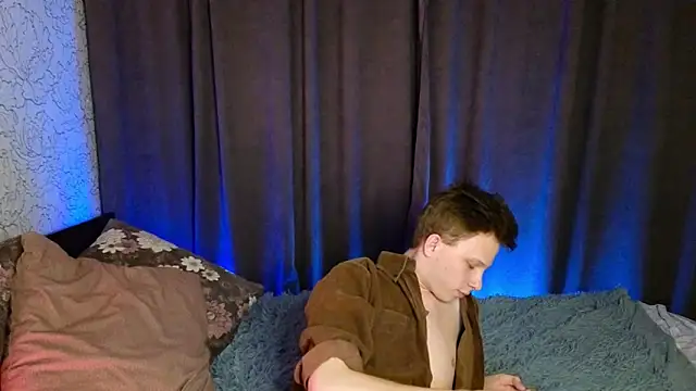 arlekincrop online show from December 3, 2024, 10:18 pm