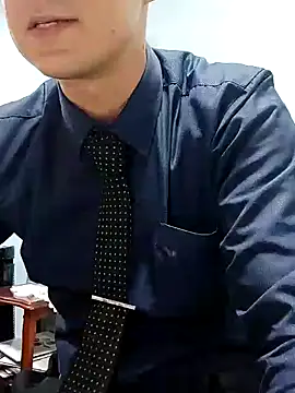 Business dickkk online show from December 31, 2024, 1:19 pm