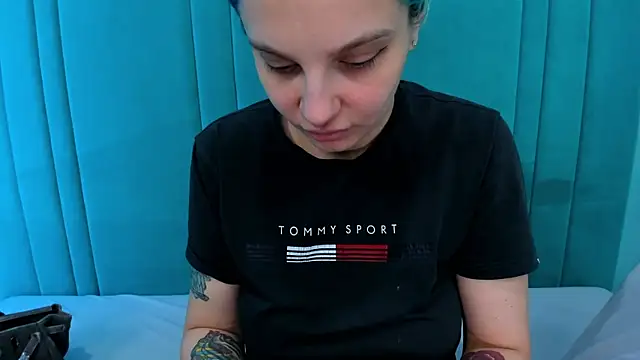 Snapshot of JuliaBusty chatting on January 9, 2026, 4:59 am JuliaBusty online show from January 9, 2026, 4:59 am