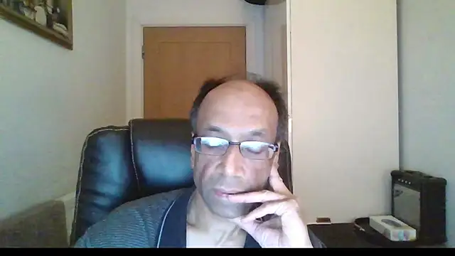 rauncher1 online show from February 3, 2026, 9:58 am