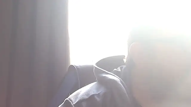 Snapshot of neegrr chatting on March 4, 2026, 7:36 am neegrr online show from March 4, 2026, 7:36 am