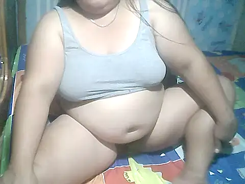 Snapshot of cutechubbyasian chatting on April 15, 2026, 2:24 pm cutechubbyasian online show from April 15, 2026, 2:24 pm