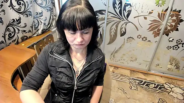 Snapshot of EVILENSA chatting on February 28, 2026, 1:56 pm EVILENSA online show from February 28, 2026, 1:56 pm