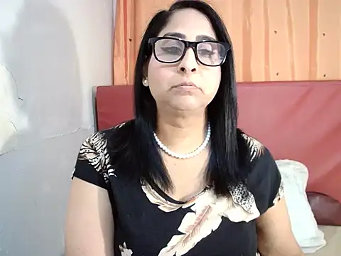 Indiankushy online show from February 26, 2025, 5:17 pm